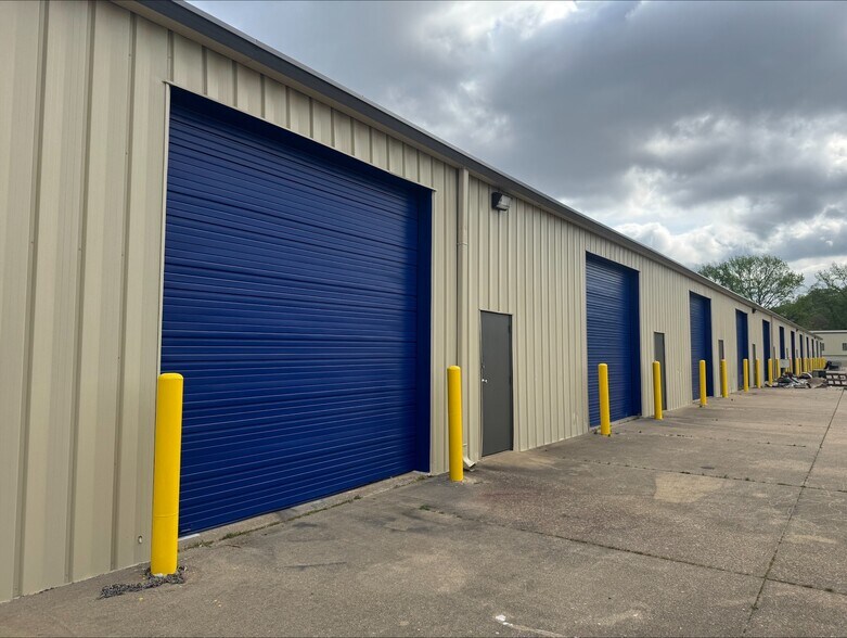 62 Industrial Park Cir, Benton, AR à louer - Photo de l’immeuble – Image 2 sur 6