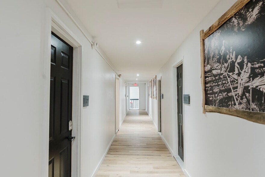 17 8th St, Cloquet, MN à vendre - Photo de l’immeuble – Image 3 sur 4
