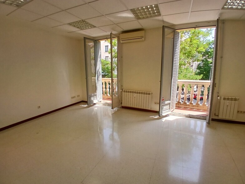 Bureau dans Madrid, Madrid à louer - Photo de l’immeuble – Image 3 sur 20