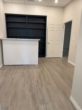 31111-31125 US Highway 19 N, Palm Harbor, FL à louer Photo intérieure– Image 1 sur 7