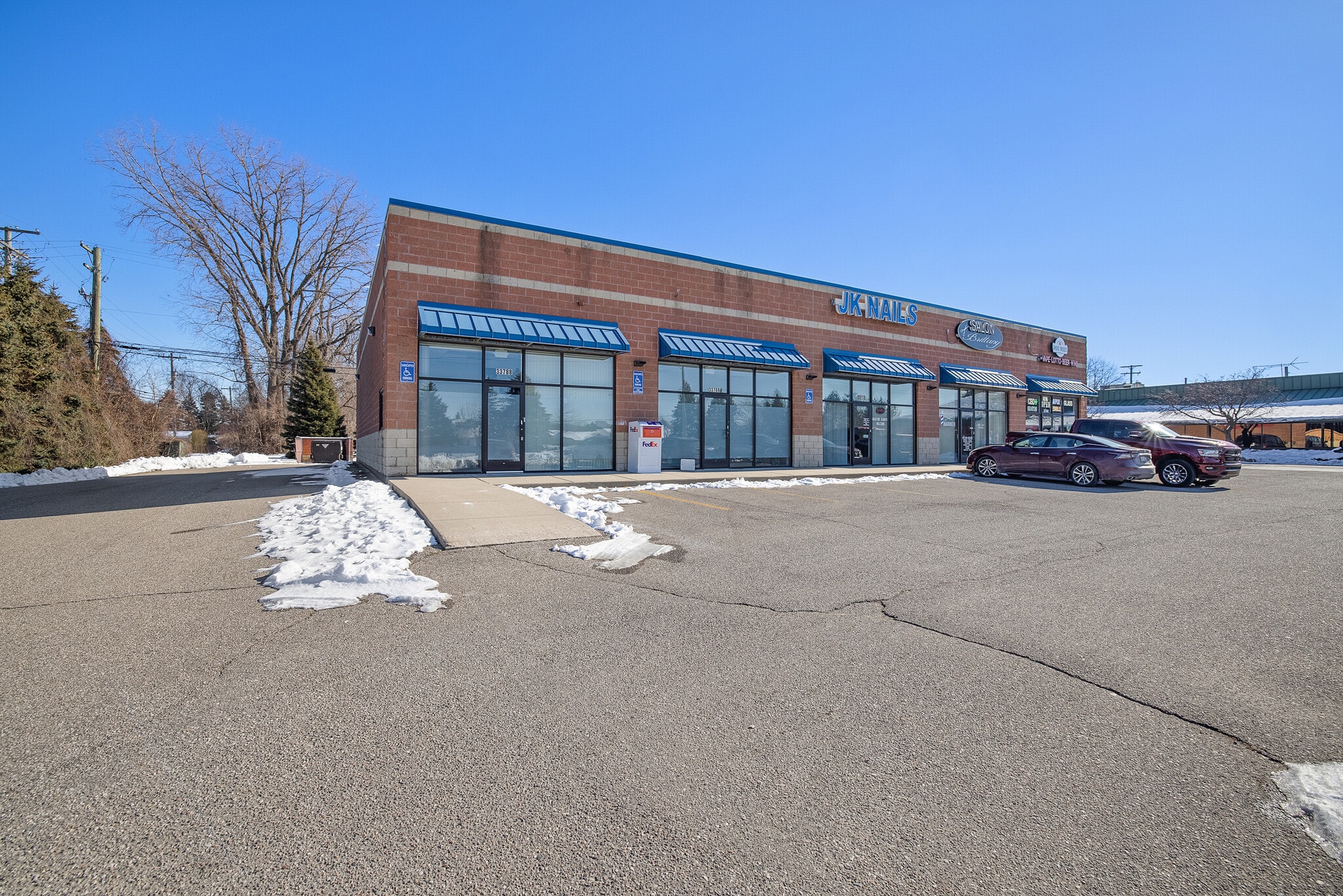 33740-33804 Schoenherr Rd, Sterling Heights, MI à louer Photo intérieure– Image 1 sur 1