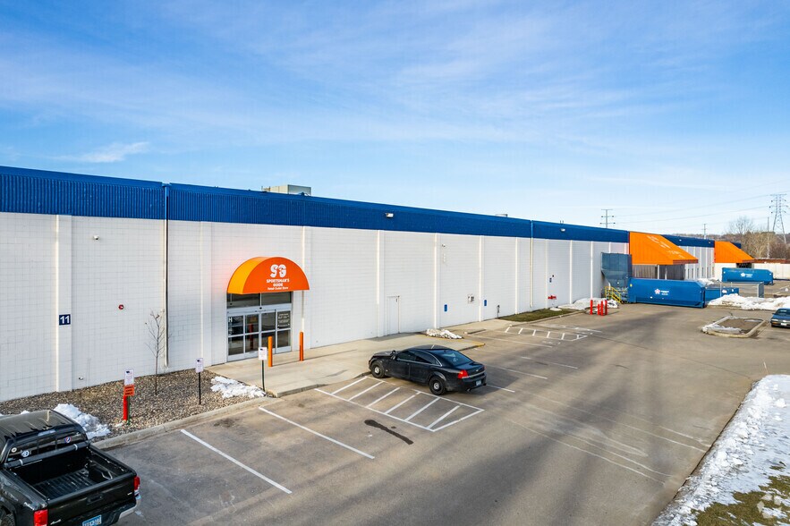 411 Farwell Ave, South Saint Paul, MN à louer - Photo principale – Image 1 sur 12