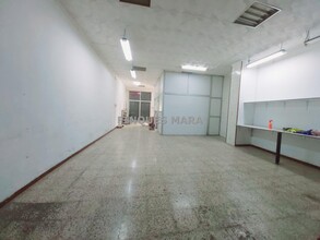 Local commercial dans Sant Boi de Llobregat, Barcelona à louer Photo intérieure– Image 2 sur 6