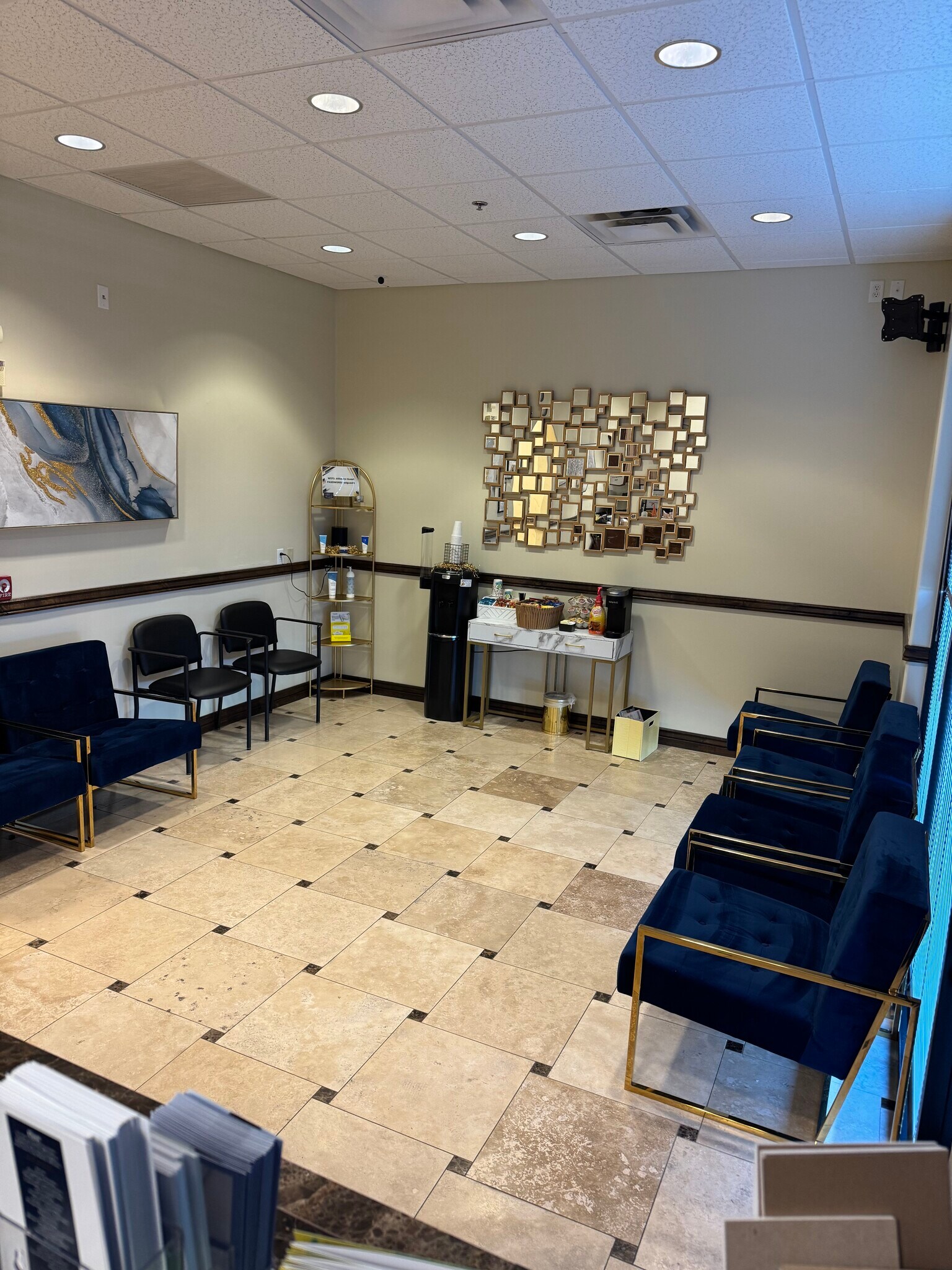13843-13847 W Meeker Blvd, Sun City West, AZ à louer Photo intérieure– Image 1 sur 6
