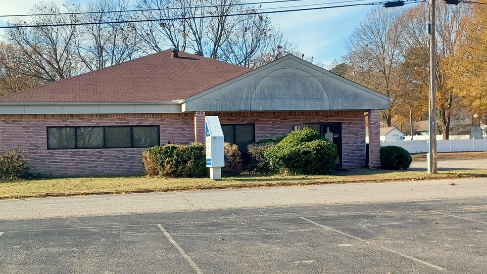 3511 Chere Carol Rd, Humboldt, TN à vendre - Photo de l’immeuble – Image 2 sur 37