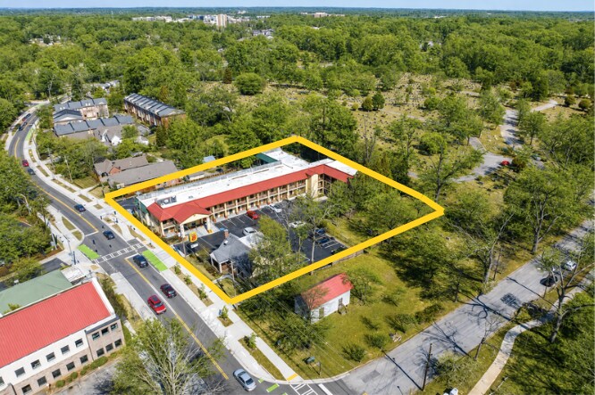 917 Church St, Decatur, GA à vendre - Photo de l’immeuble – Image 1 sur 6