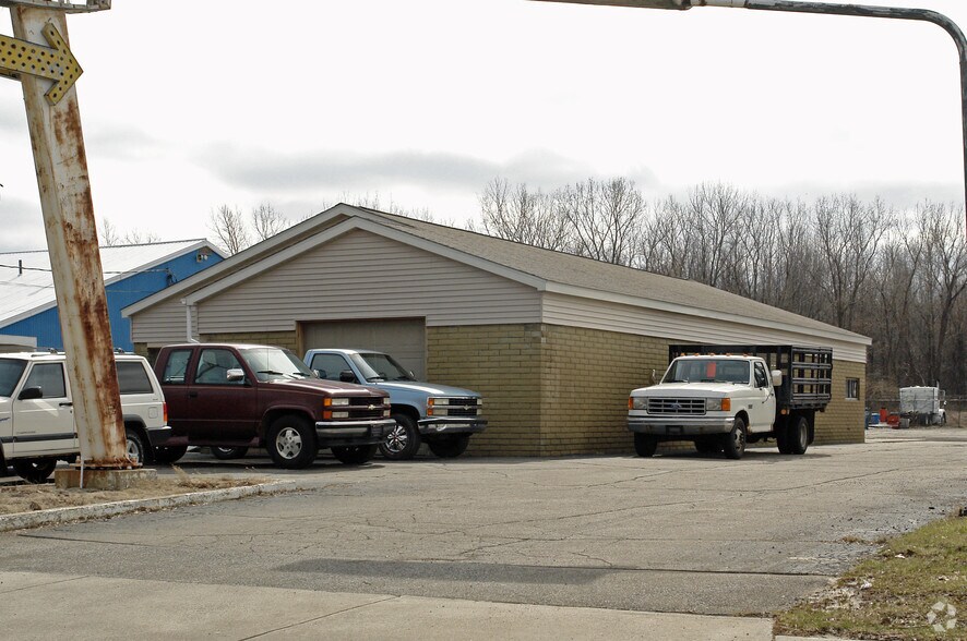 1740 Colorado Ave, Lorain, OH à vendre - Photo principale – Image 1 sur 4