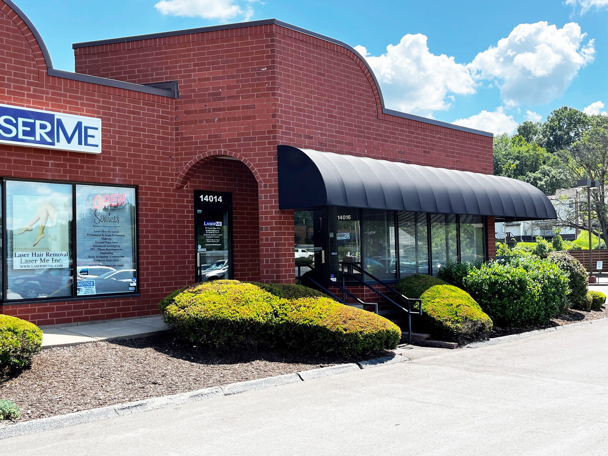 14004-14016 Manchester Rd, Ballwin, MO à louer Photo principale– Image 1 sur 8