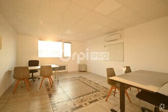 Bureau dans Vénissieux à louer Photo intérieure– Image 2 sur 6