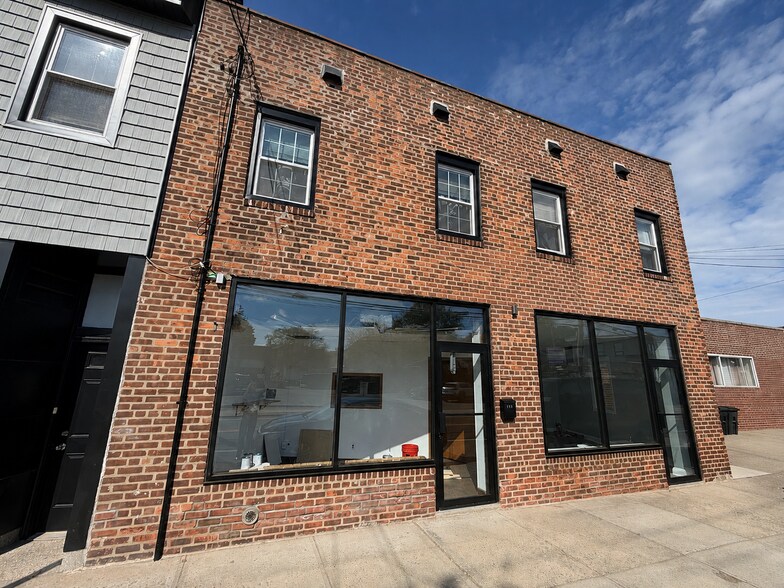 141 New Hyde Park Rd, Franklin Square, NY à louer - Photo de l’immeuble – Image 3 sur 3