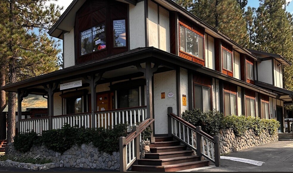 41609 Big Bear Blvd, Big Bear Lake, CA à vendre - Photo de l’immeuble – Image 2 sur 8