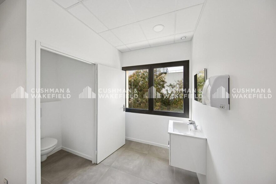 792 Avenue De La Fleuride, Aubagne à louer - Photo intérieure – Image 3 sur 14