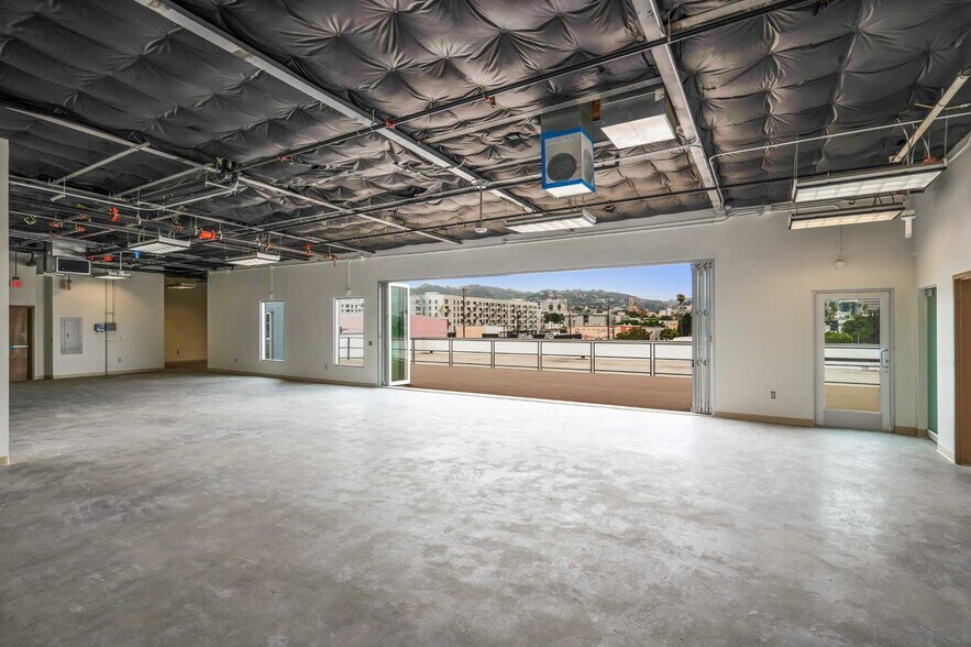 1034 Seward St, Los Angeles, CA à vendre - Photo de l’immeuble – Image 3 sur 8