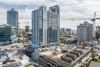 Plus de détails pour 9873 King George Blvd, Surrey, BC - Local commercial à louer
