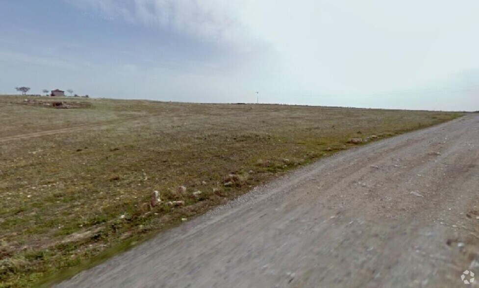 Terrain dans Horche, Guadalajara à vendre - Photo de l’immeuble – Image 2 sur 2