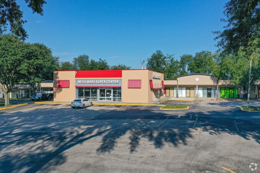 1450 Skipper Rd, Lutz, FL à louer - Photo de l’immeuble – Image 2 sur 5