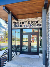 2700-2812 Jefferson Ave, Newport News, VA à louer Photo de l’immeuble– Image 2 sur 6