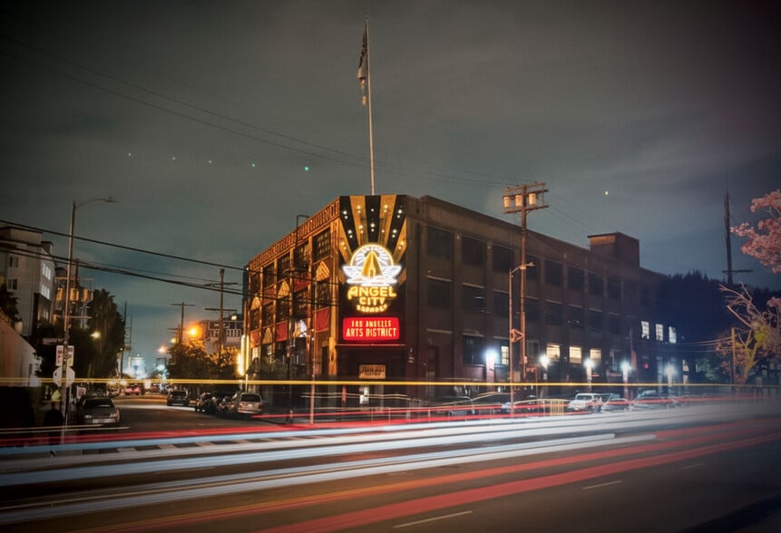 216 S Alameda St, Los Angeles, CA à vendre - Photo de l’immeuble – Image 3 sur 9