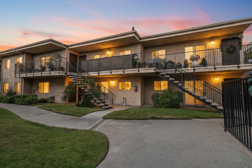 16818 Downey Ave, Paramount, CA à vendre - Photo de l’immeuble – Image 3 sur 10