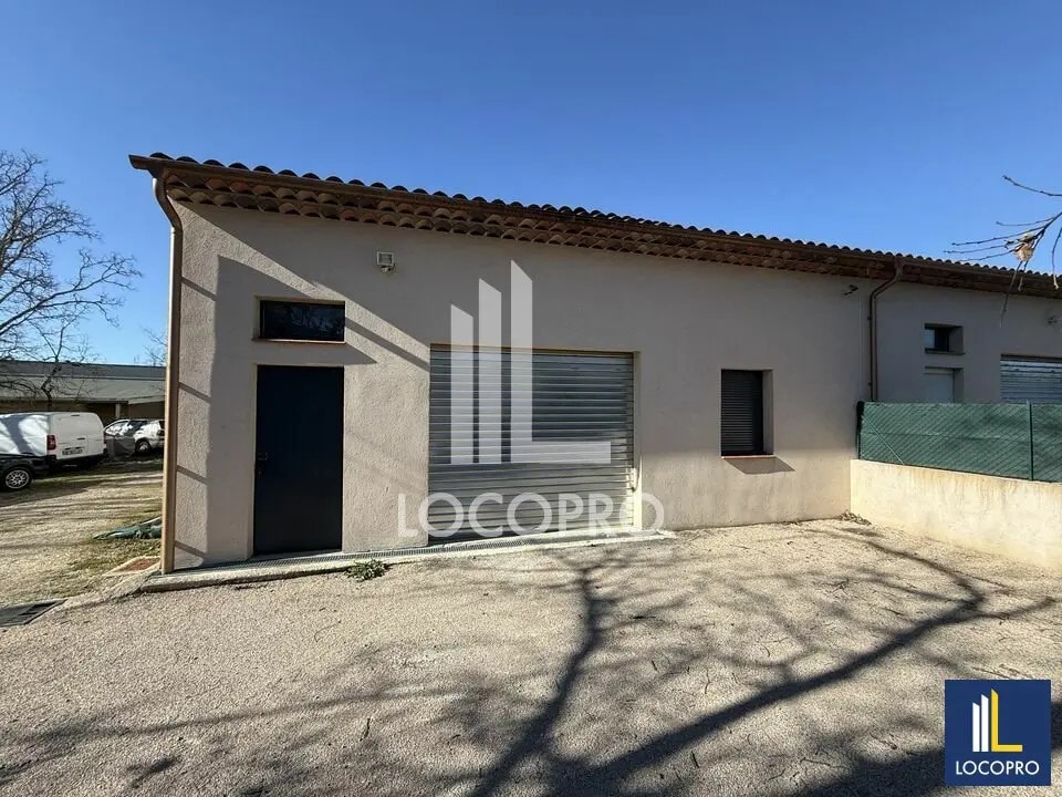 Local d’activités dans Saint-Cézaire-sur-Siagne à louer Photo de l’immeuble– Image 1 sur 6