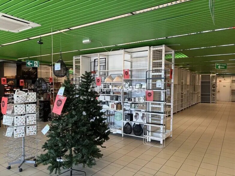 Local commercial dans Schweighouse-sur-Moder à louer - Photo intérieure – Image 3 sur 9