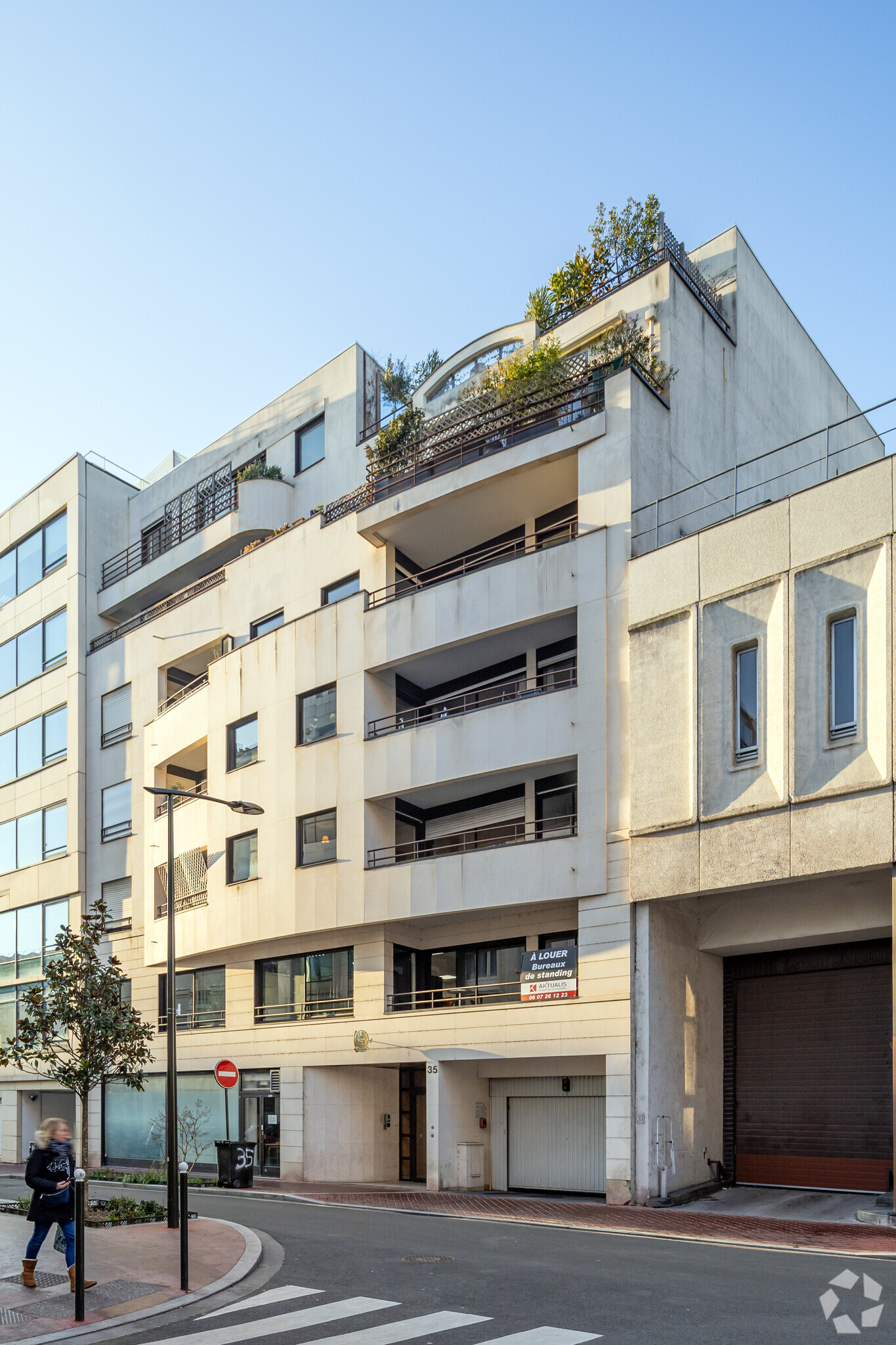 Bureau dans Levallois-Perret à louer Photo principale– Image 1 sur 2