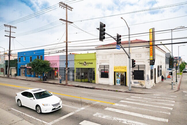Plus de détails pour 3072-3084 W Pico Blvd, Los Angeles, CA - Local commercial aux enchères