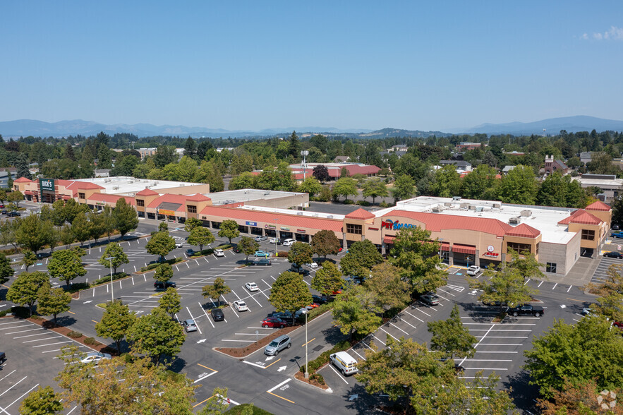 400-660 NW Eastman Pky, Gresham, OR à louer - Aérien – Image 1 sur 12