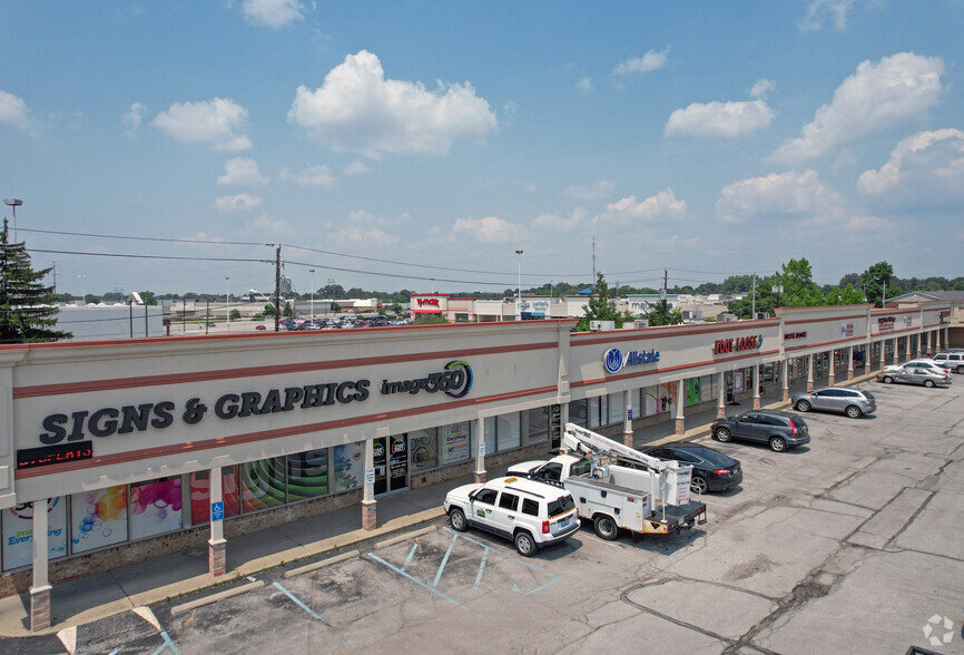 8902-8948 Saint Peter St, Indianapolis, IN à louer - Photo principale – Image 1 sur 3