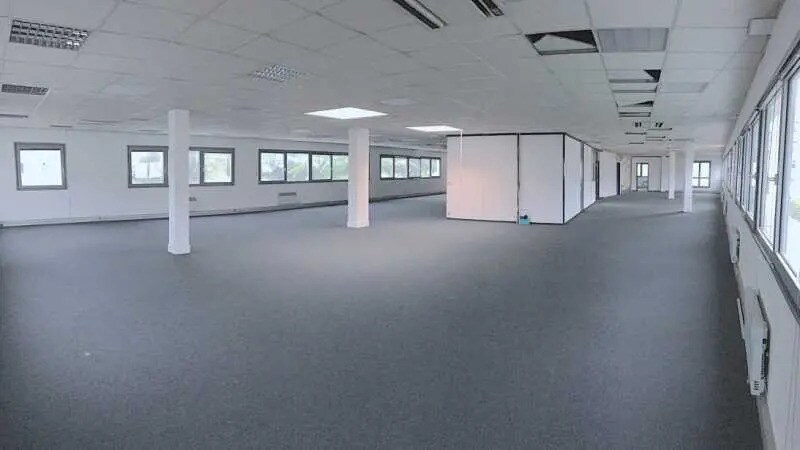 Bureau dans Arcueil à vendre - Photo de l’immeuble – Image 3 sur 6