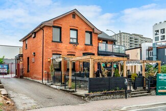 Plus de détails pour 49 Mary St, Barrie, ON - Local commercial à vendre