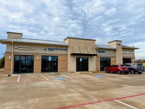 5325 McPherson Blvd, Fort Worth, TX à louer Photo de l’immeuble– Image 1 sur 9
