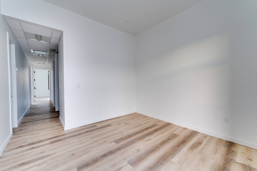 1030 Katy Fort Bend Rd, Katy, TX à vendre - Photo de l’immeuble – Image 3 sur 11