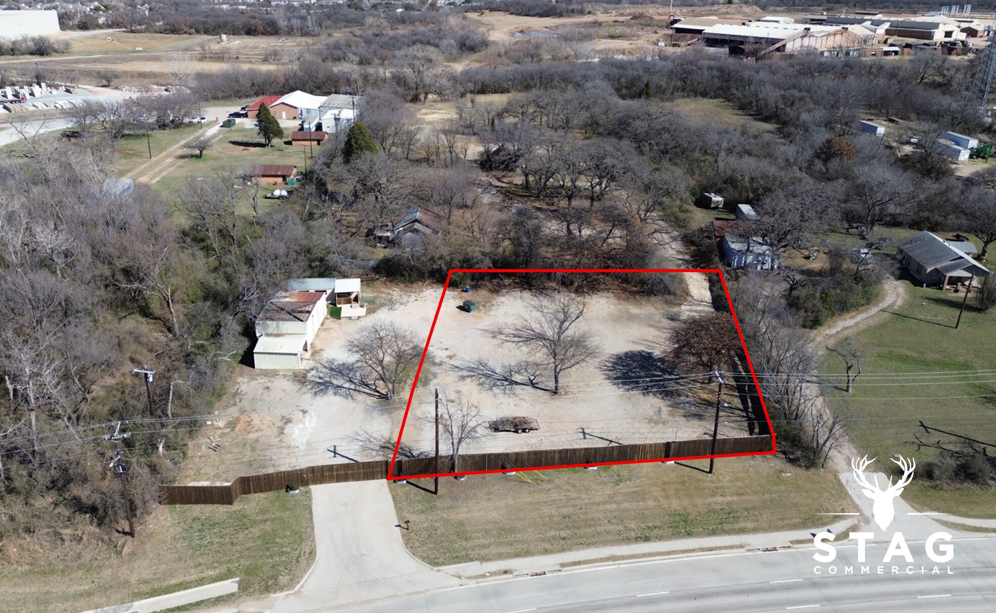 1401 Fort Worth Dr, Denton, TX à louer Photo principale– Image 1 sur 16