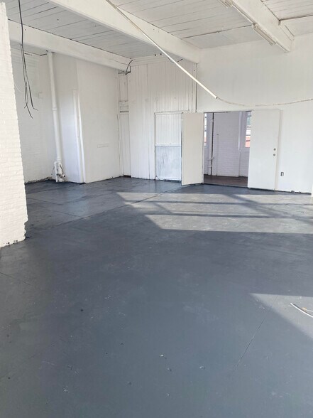 60 Dickerson St, Newark, NJ à louer - Photo intérieure – Image 2 sur 50