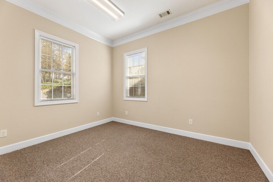 3535 Roswell Rd, Marietta, GA à louer - Photo intérieure – Image 3 sur 13