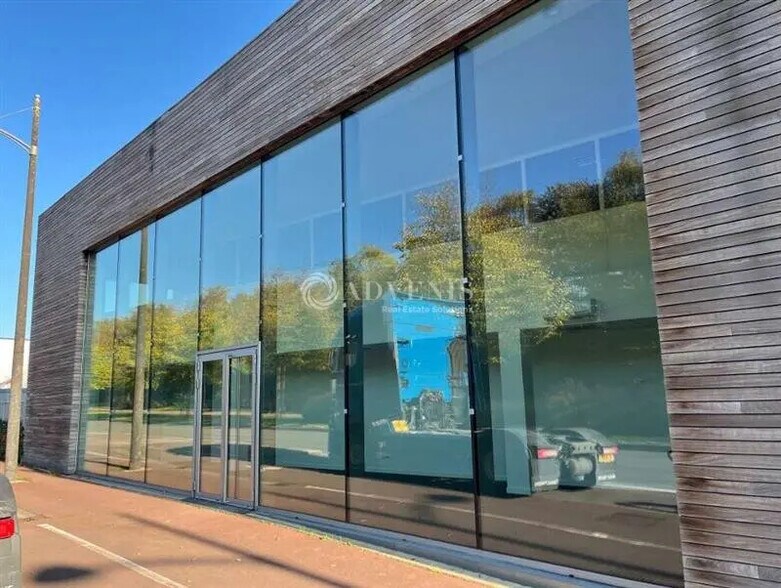 Bureau dans Tourcoing à louer - Photo de l’immeuble – Image 3 sur 9