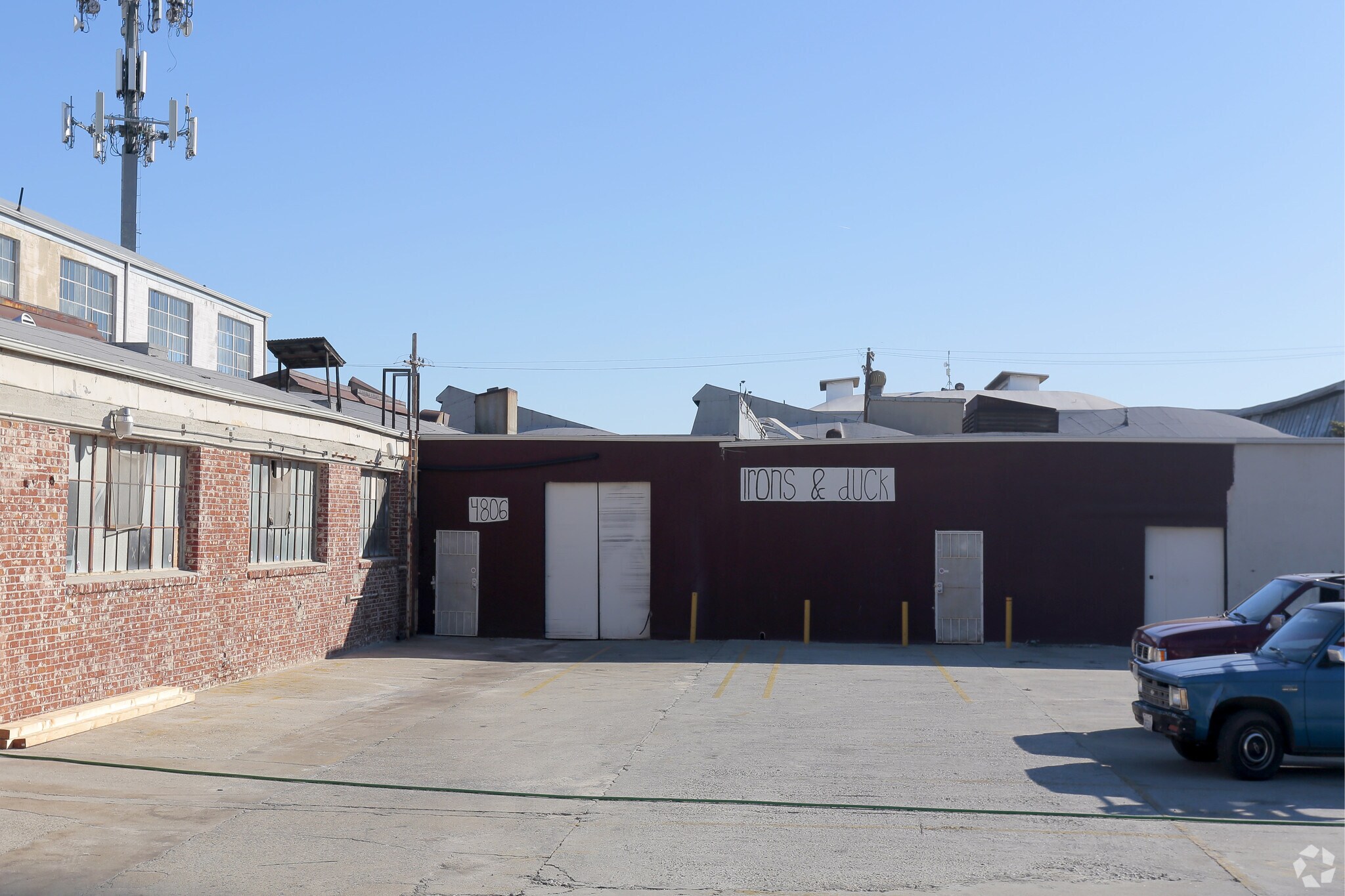 4806 Everett Ave, Vernon, CA à vendre Photo principale– Image 1 sur 5