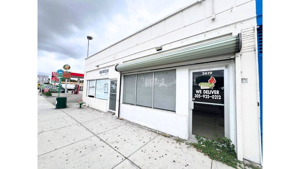 2601-2611 W Flagler St, Miami, FL à louer - Photo de l’immeuble – Image 1 sur 9