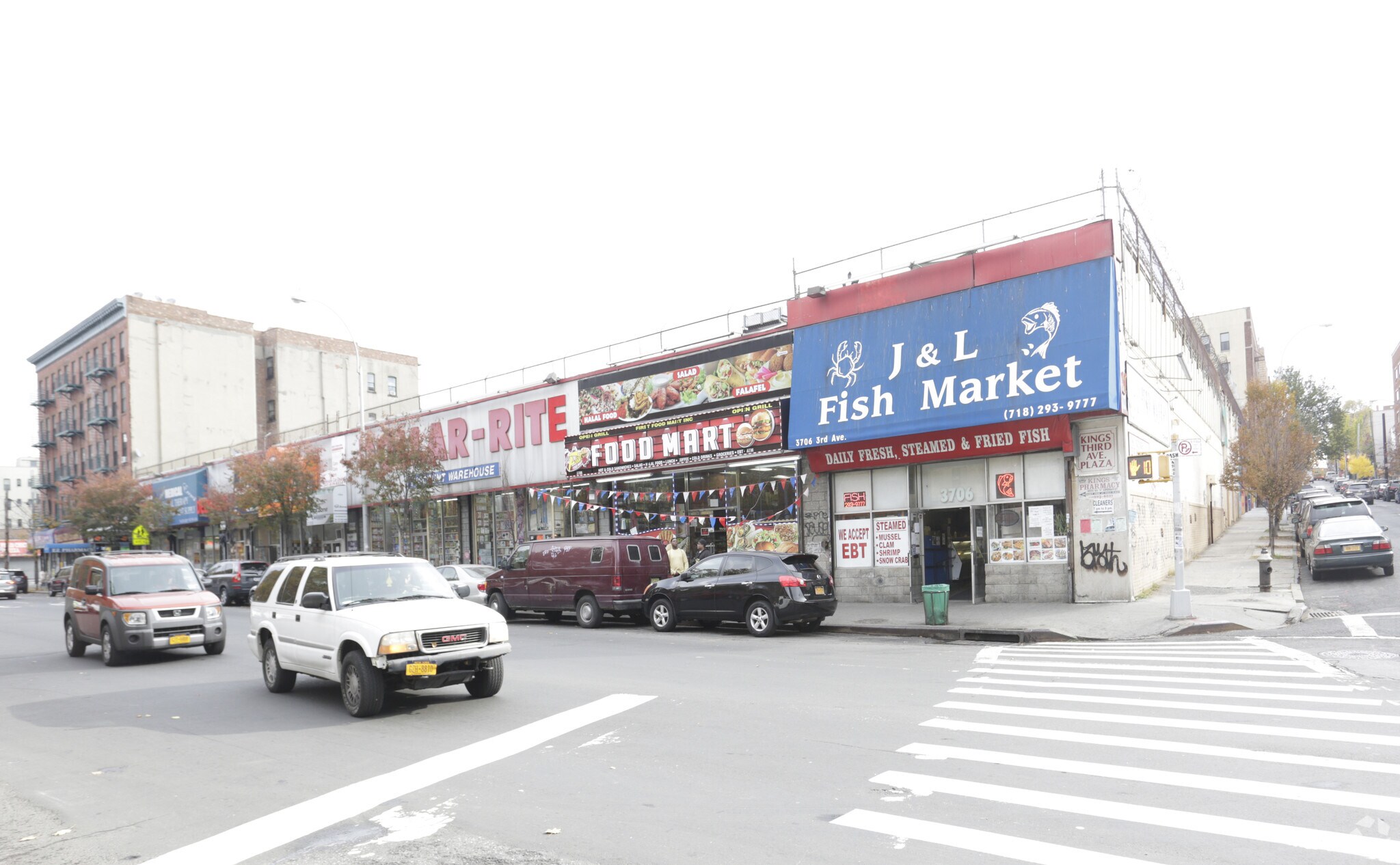 3706 3rd Ave, Bronx, NY à louer Photo principale– Image 1 sur 3