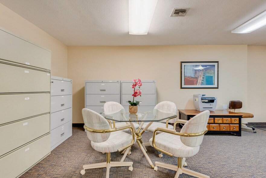 901 Waterfall Way, Richardson, TX à louer - Photo intérieure – Image 3 sur 4