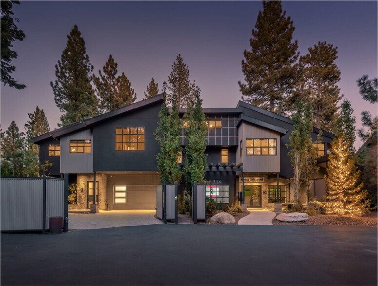 214 Village Blvd, Incline Village, NV à louer - Photo principale – Image 1 sur 10