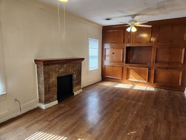 519 Topeka Blvd, San Antonio, TX à vendre - Photo de l’immeuble – Image 3 sur 30