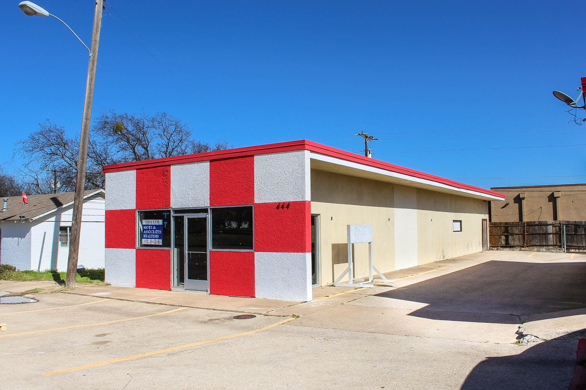 424-444 N Main St, Duncanville, TX à louer Photo de l’immeuble– Image 1 sur 1