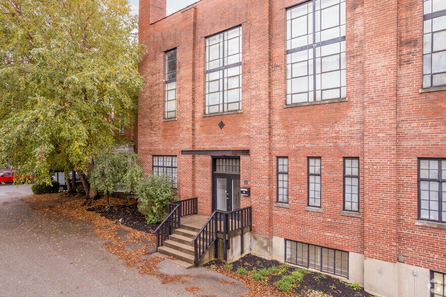 118 W 5th St, Covington, KY à louer - Photo de l’immeuble – Image 3 sur 4