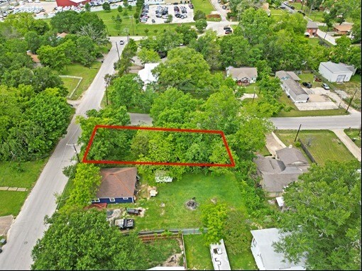 528 13th St, Huntsville, TX à vendre - Photo de l’immeuble – Image 3 sur 3