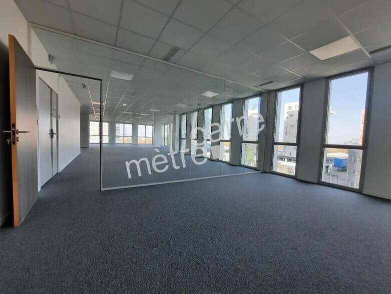 82 Boulevard De Sarrebruck, Nantes à louer - Photo de l’immeuble – Image 2 sur 4