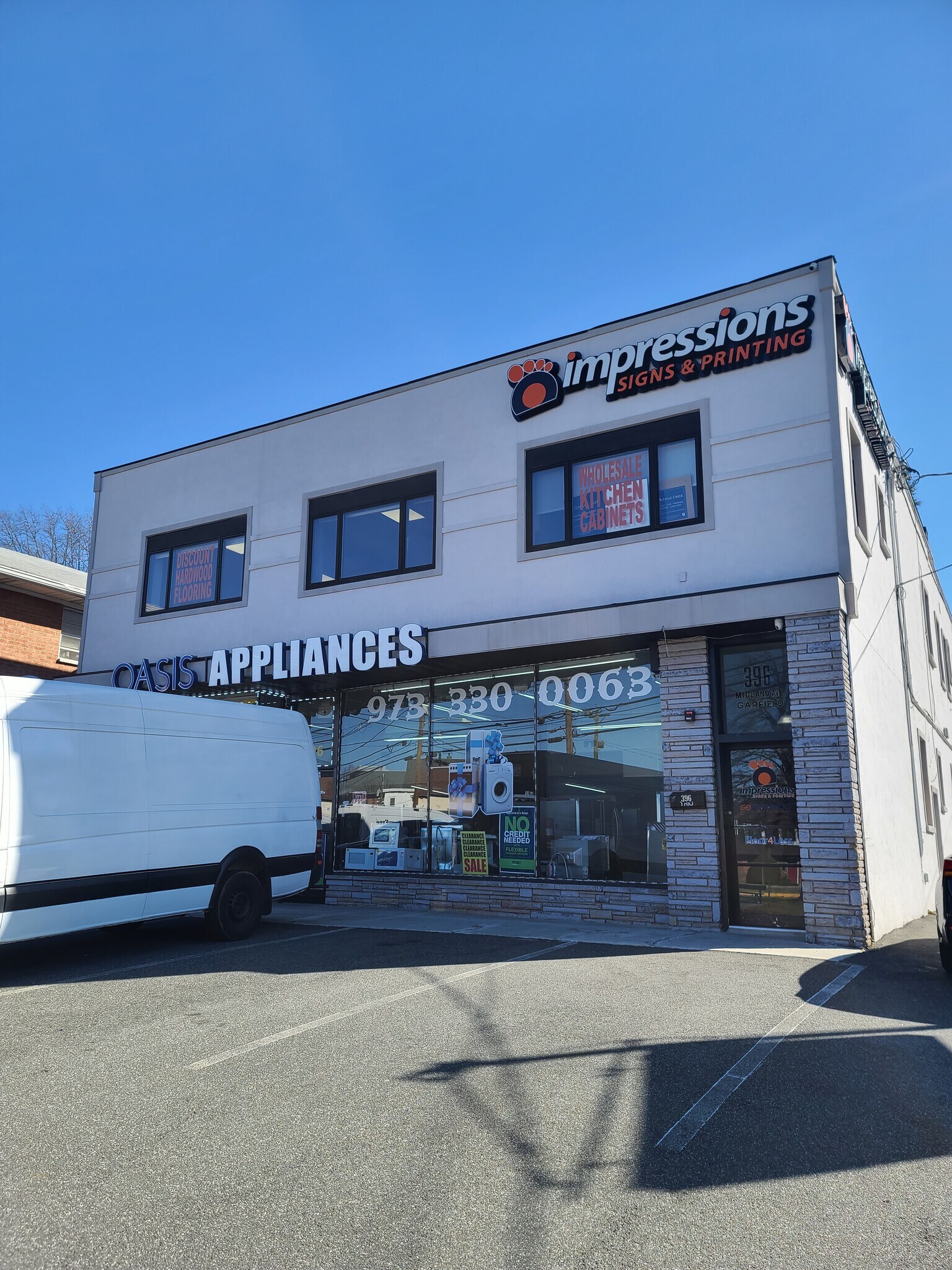 396 Midland Ave, Garfield, NJ à louer Photo principale– Image 1 sur 18