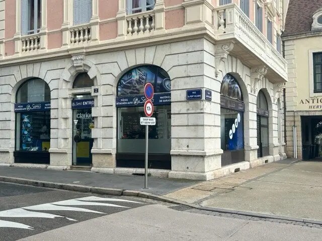 Local commercial dans Chalon-sur-Saône à vendre Photo de l’immeuble– Image 1 sur 6