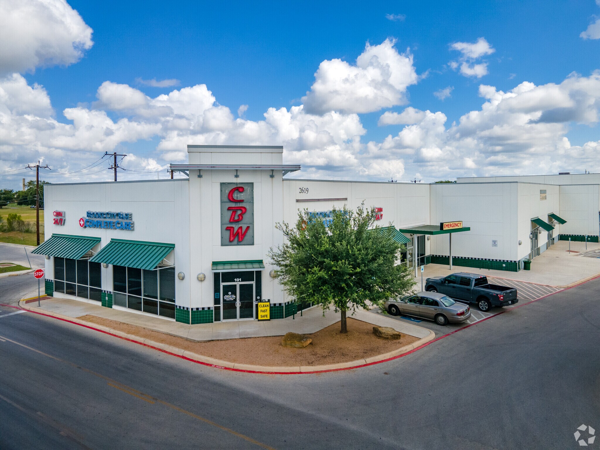 2515 SE Military Dr, San Antonio, TX à vendre Photo principale– Image 1 sur 13